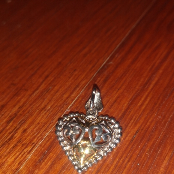 Vintage heart shaped Pendant - Picture 3 of 4